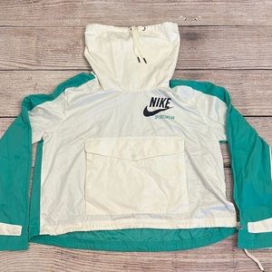 Nike Womens Sportswear Tech Hoodie